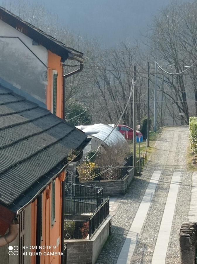 Da Nonna Pina Apartment Cossogno Luaran gambar