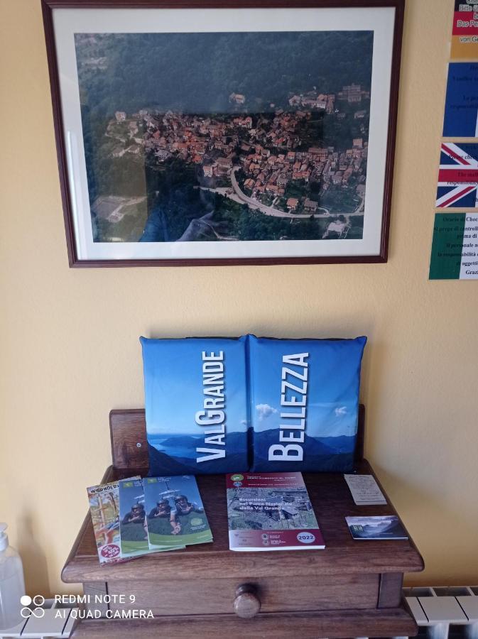 Da Nonna Pina Apartment Cossogno Luaran gambar